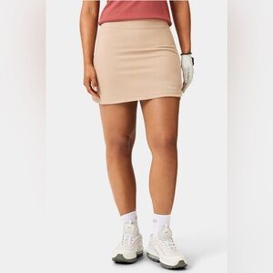 NWT - Macade Women's Kaya Tan Flex Skort - golf - size XS